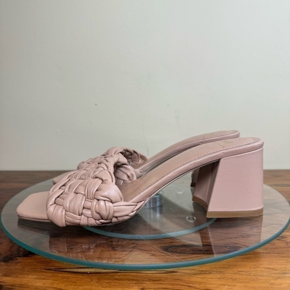 Marc Fisher Nahea Slide Sandal in medium natural leather - Picture 5 of 15